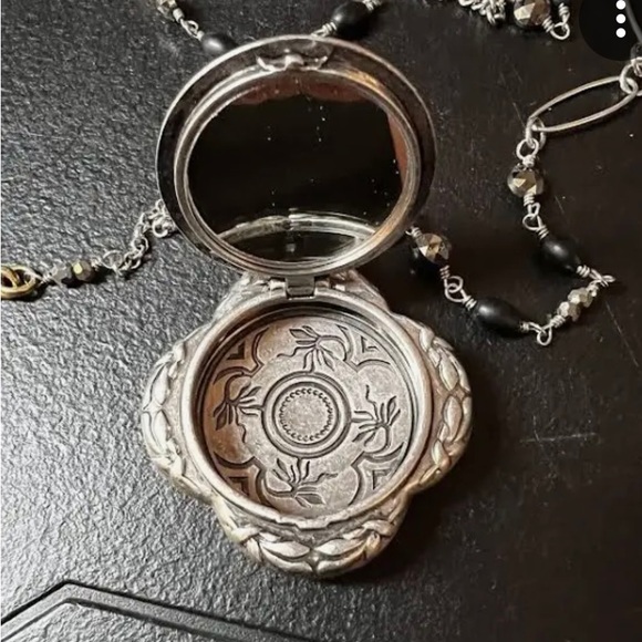 Cabi Landmark Locket - Picture 2 of 8